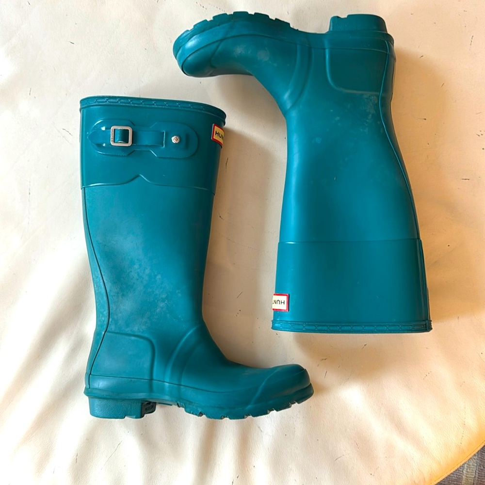 Hunter Rain Boots in Teal (big girl 5/ big boy 4)